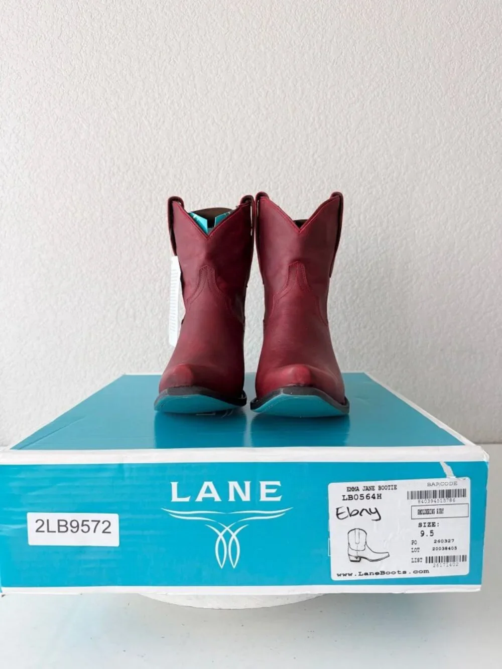 Lane Boots EMMA JANE Red Cowboy Booties Womens 9.5 Western Snip Toe Short Ankle